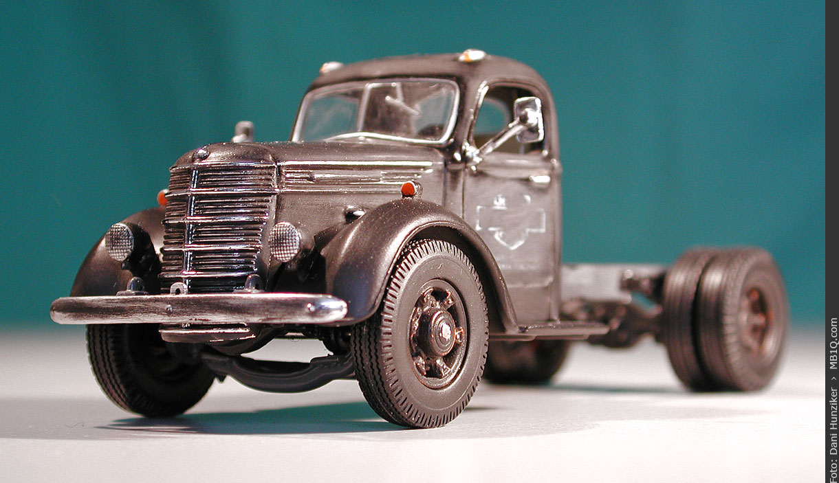 1938er International D-35 Holztransporter