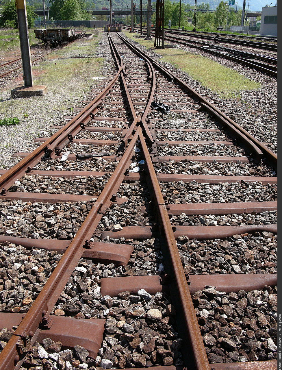 Vierschienengleis, Bellinzona–Mesocco-Bahn (BM) + SBB, Castione-Arbedo