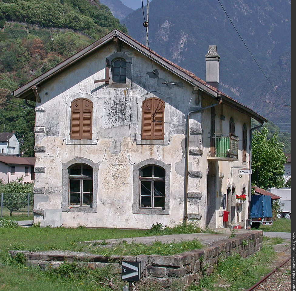 Stationsgebäude San Vittore der ehemaligen Bellinzona–Mesocco-Bahn (BM)