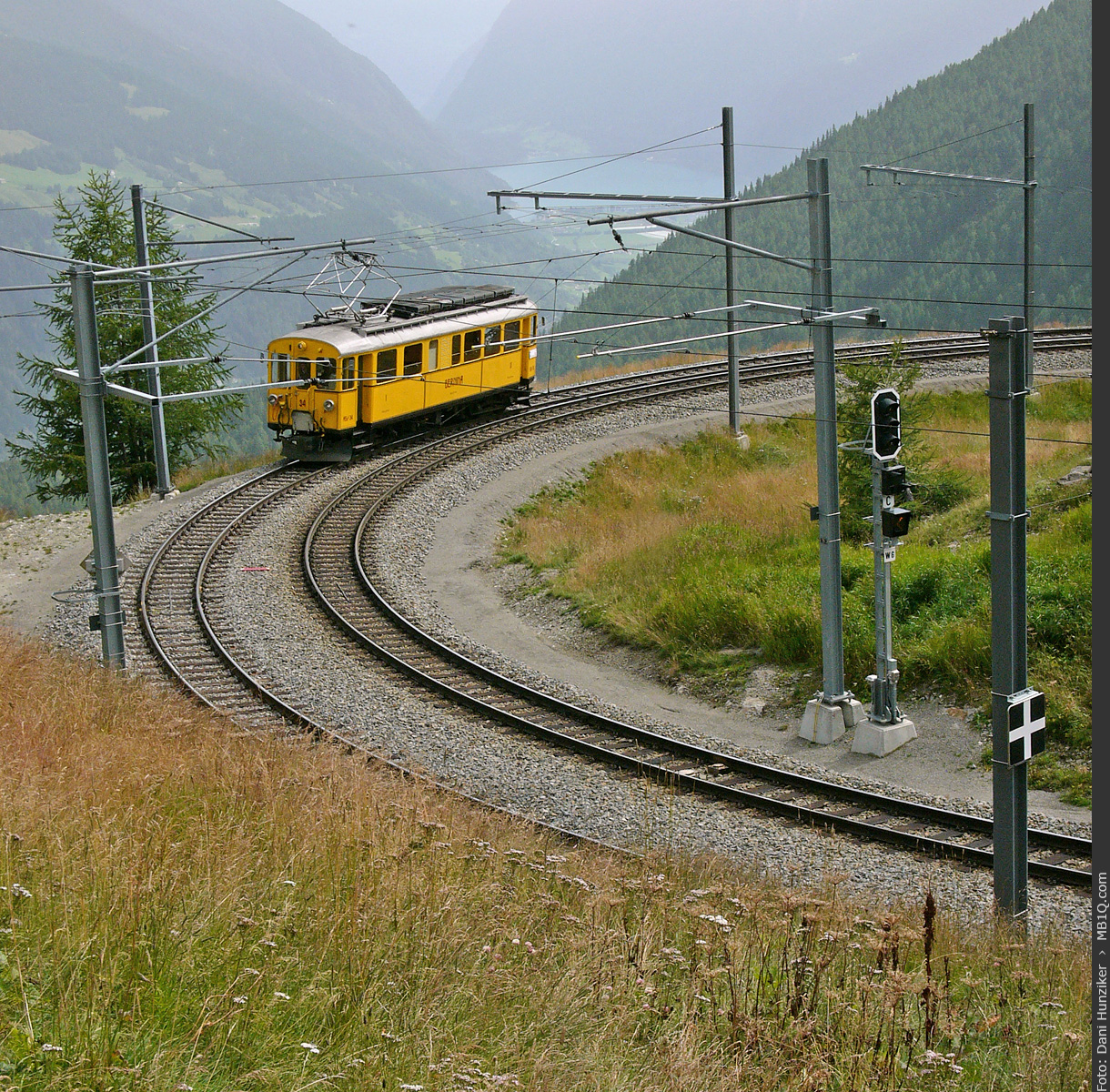 BB Triebwagen ABe 4/4 34, 180-Grad Kurve in Alp Grüm