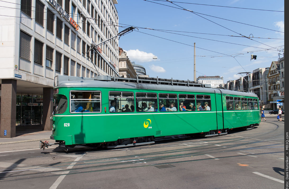 BVB Gelenkmotorwagen Be 4/6 ‹Düwag› 628, Linie 14, Aeschenplatz, Basel